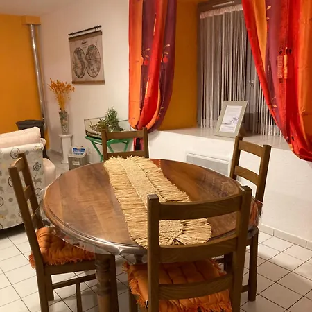 Tatil Evi La Cigale Ardechoise *